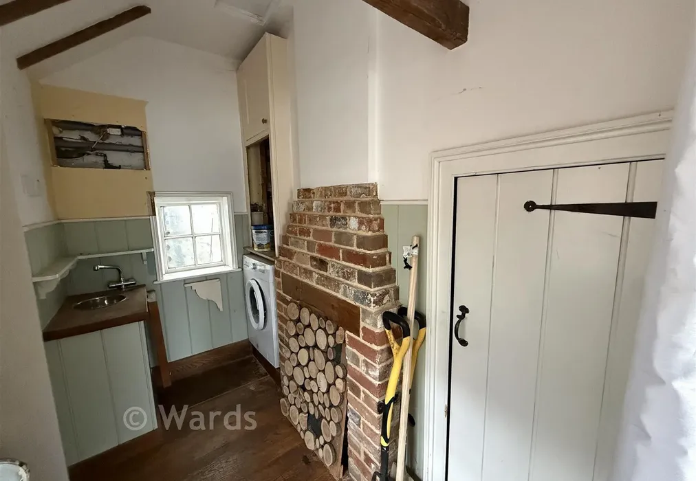 Utility - Ruckinge Road, Bilsington, Ashford, Kent - Wards of Kent