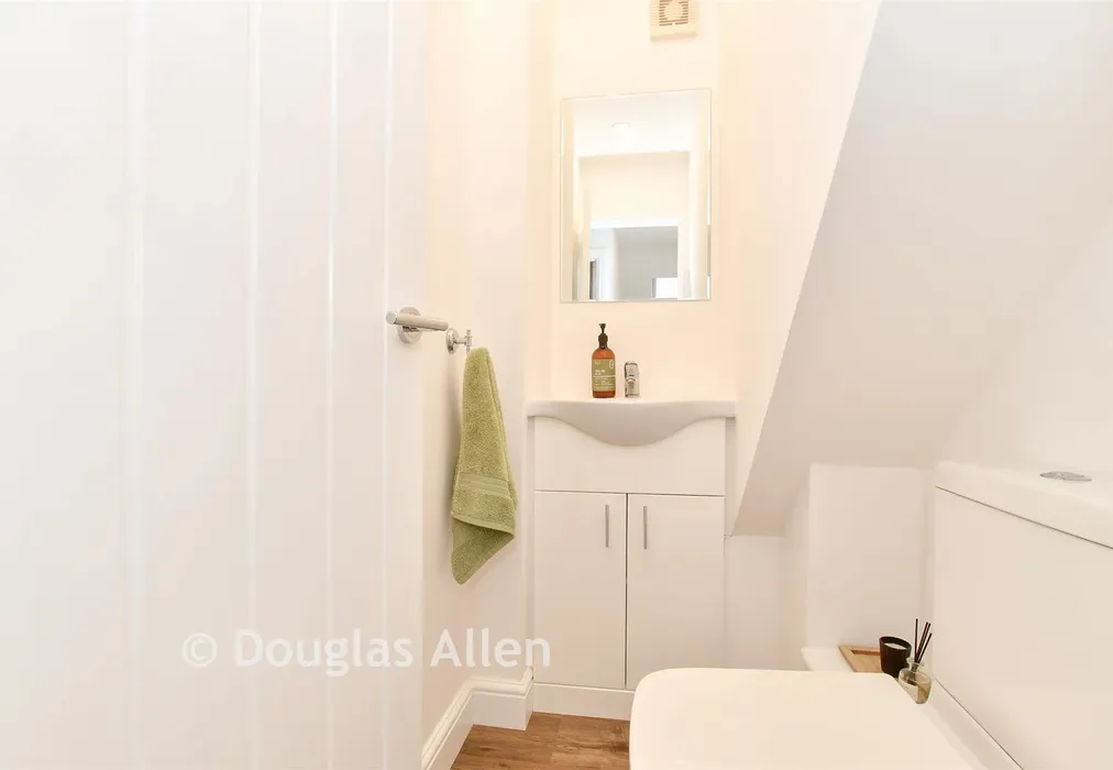 Internal Feature - Church End Lane, Runwell, Wickford, Essex - Wards of Kent