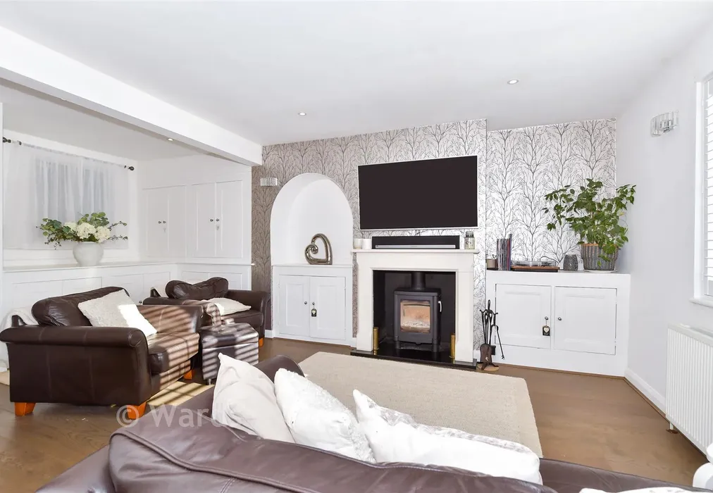 Lounge - Tonbridge Road, Maidstone, Kent - Wards of Kent