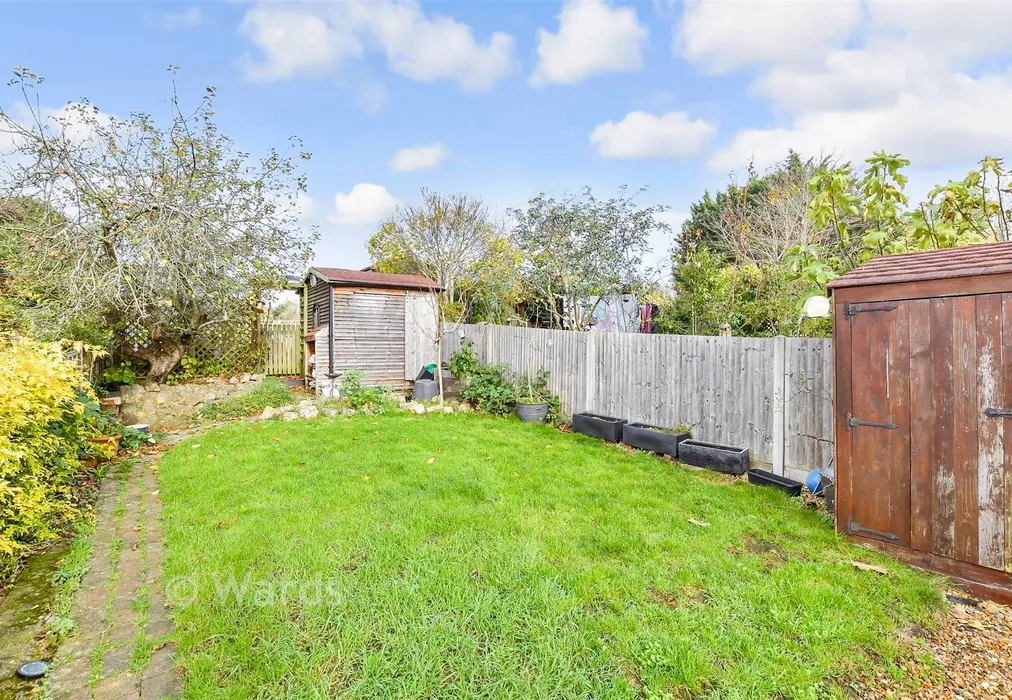 Rear Garden - Tonbridge Road, Maidstone, Kent - Wards of Kent