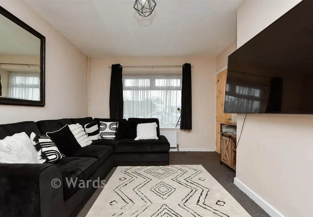 Lounge - St. Peter's Road, Margate, Kent - Wards of Kent