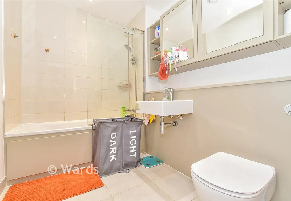 Bathroom - Utah Road, Paddock Wood, Tonbridge, Kent - Wards of Kent