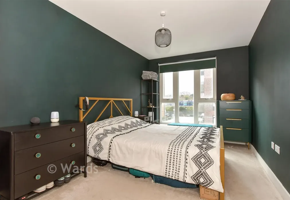 Bedroom 1 - Corys Road, Rochester, Kent - Wards of Kent