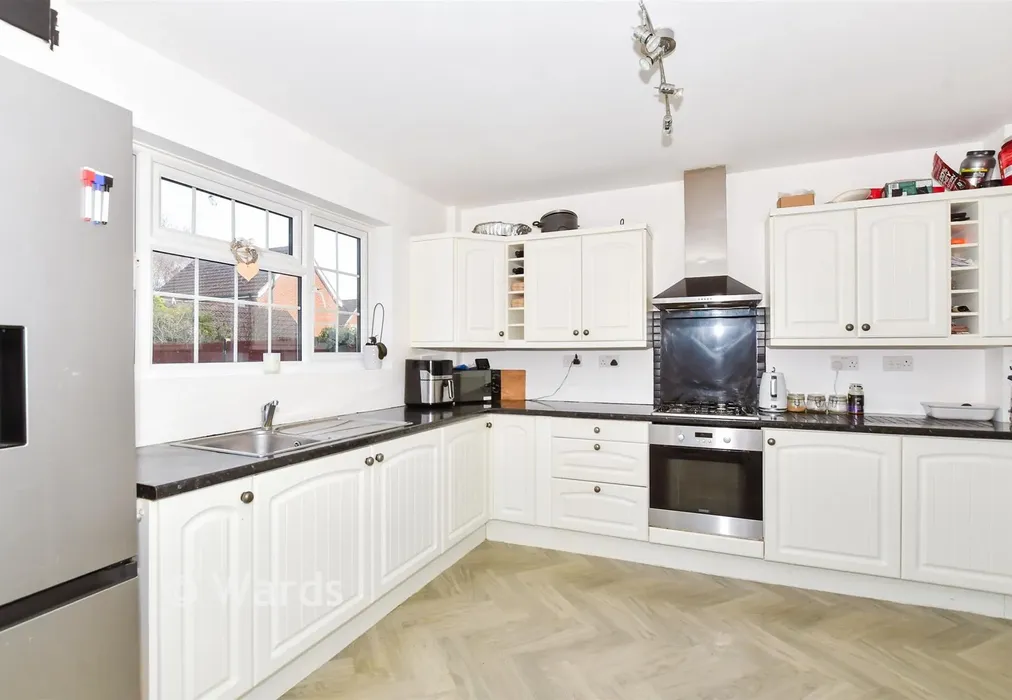 Kitchen - Queen Elizabeth Square, Maidstone, Kent - Wards of Kent