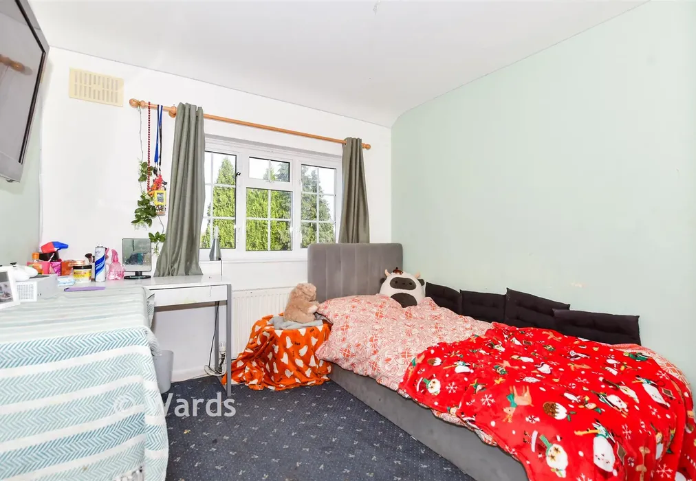 Bedroom 3 - Queen Elizabeth Square, Maidstone, Kent - Wards of Kent
