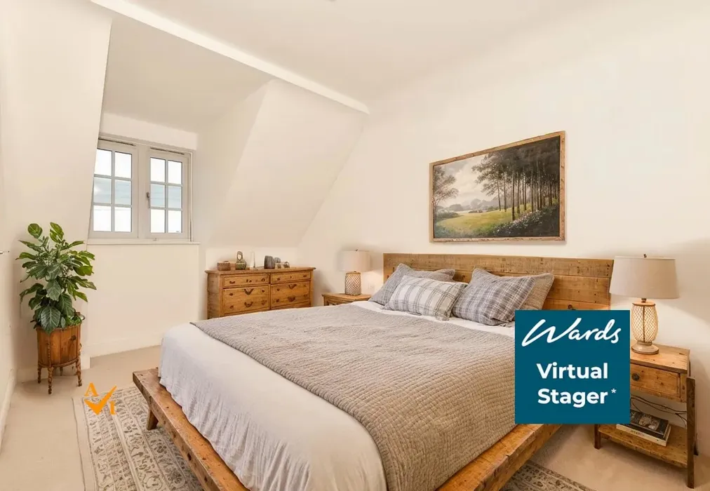 Bedroom 1 (Farmhouse style) - King Street, Brenzett, Romney Marsh, Kent - Wards of Kent