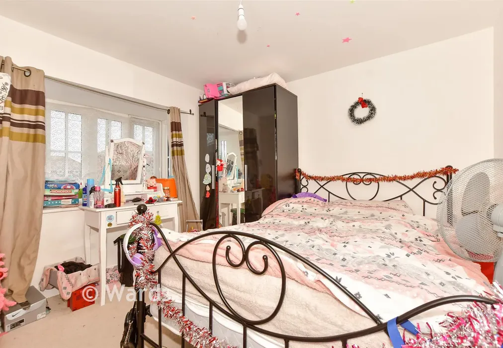 Bedroom 3 - King Street, Brenzett, Romney Marsh, Kent - Wards of Kent