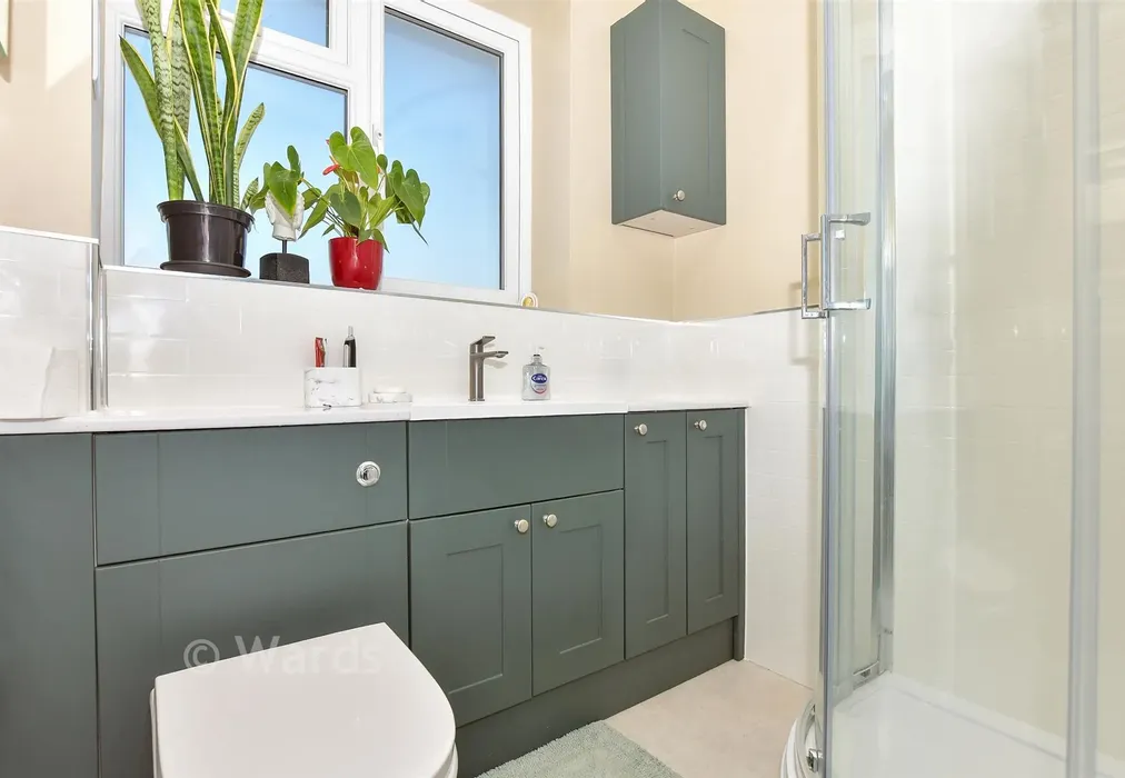 Shower Room - Whiteheads Lane, Bearsted, Maidstone, Kent - Wards of Kent