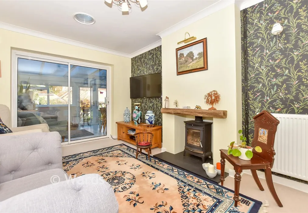 Lounge - Whiteheads Lane, Bearsted, Maidstone, Kent - Wards of Kent