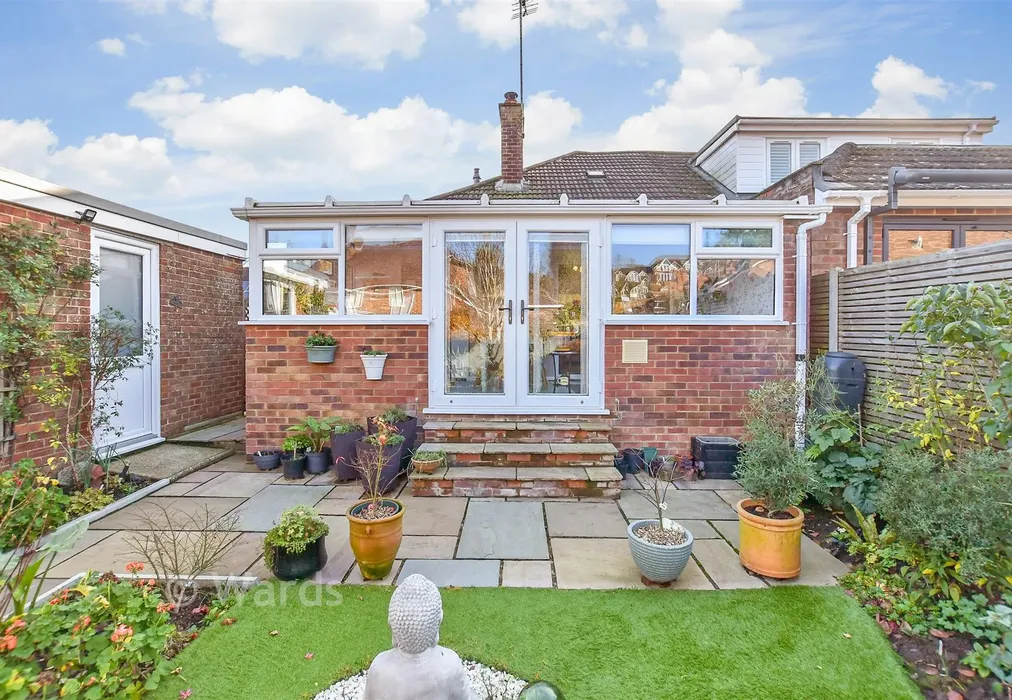 Rear Elevation - Whiteheads Lane, Bearsted, Maidstone, Kent - Wards of Kent