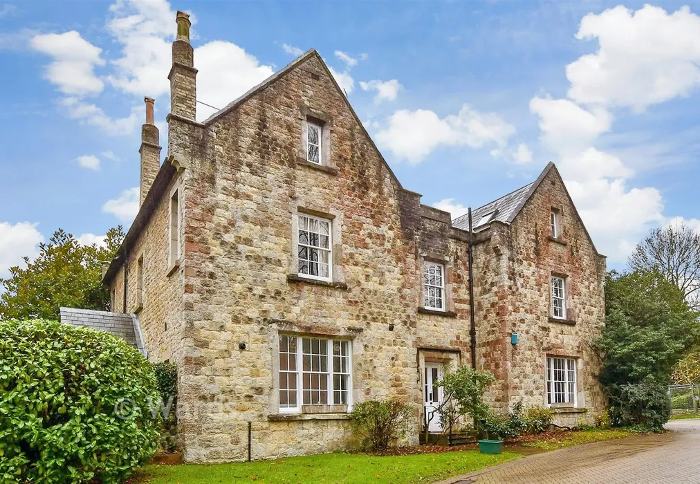 External (Web) - Old Parsonage Court, West Malling, Kent - Wards of Kent