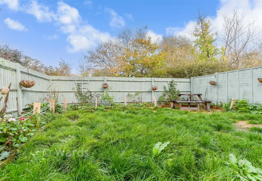 Rear Garden - Crouch Road, Staplehurst, Kent - Wards of Kent
