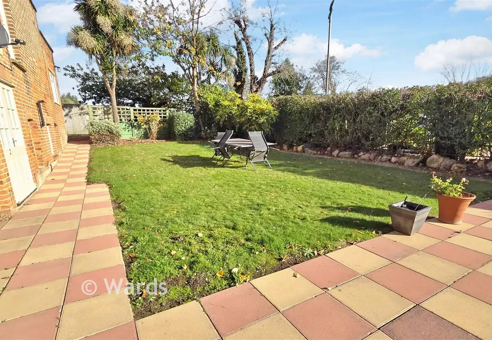 Garden - Station Road, Herne Bay, Kent - Wards of Kent