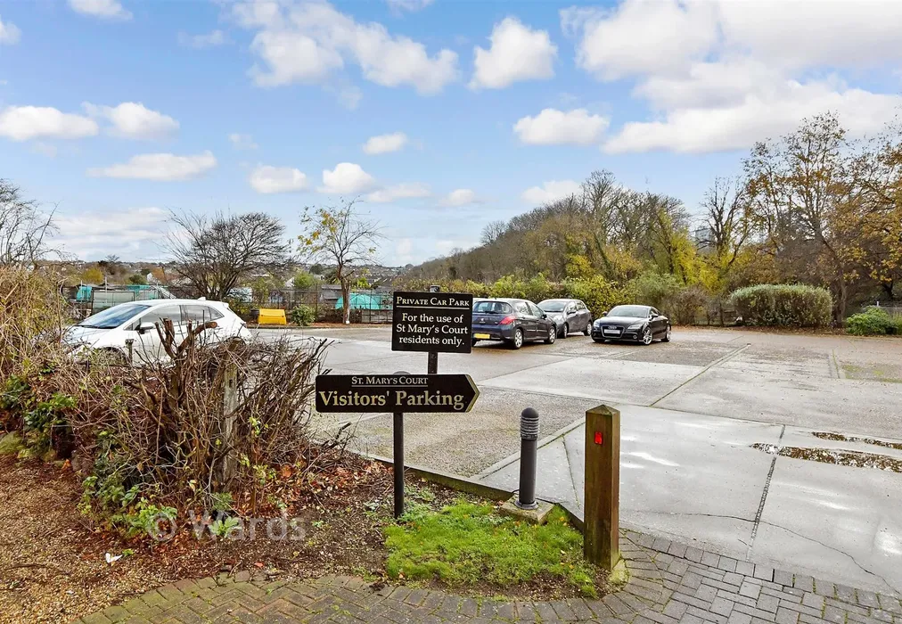 Driveway/Parking - Station Road, Herne Bay, Kent - Wards of Kent