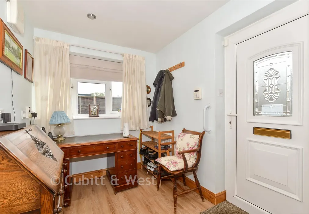 Hallway - Church Street, Rudgwick, West Sussex - Wards of Kent