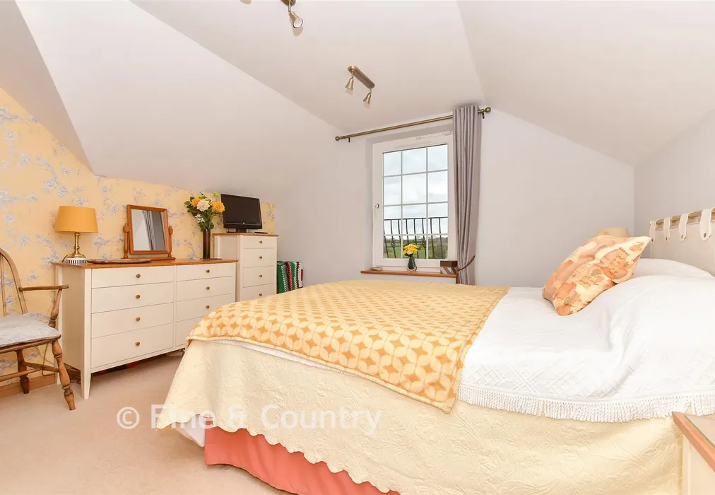 Bedroom 2 - Lighthouse Road, St Margarets Bay, Dover, Kent - Wards of Kent