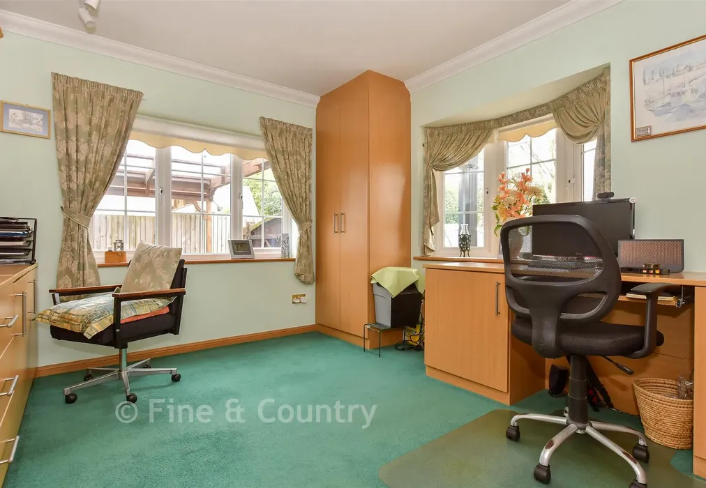 Study/ Bedroom 4 - Lighthouse Road, St Margarets Bay, Dover, Kent - Wards of Kent
