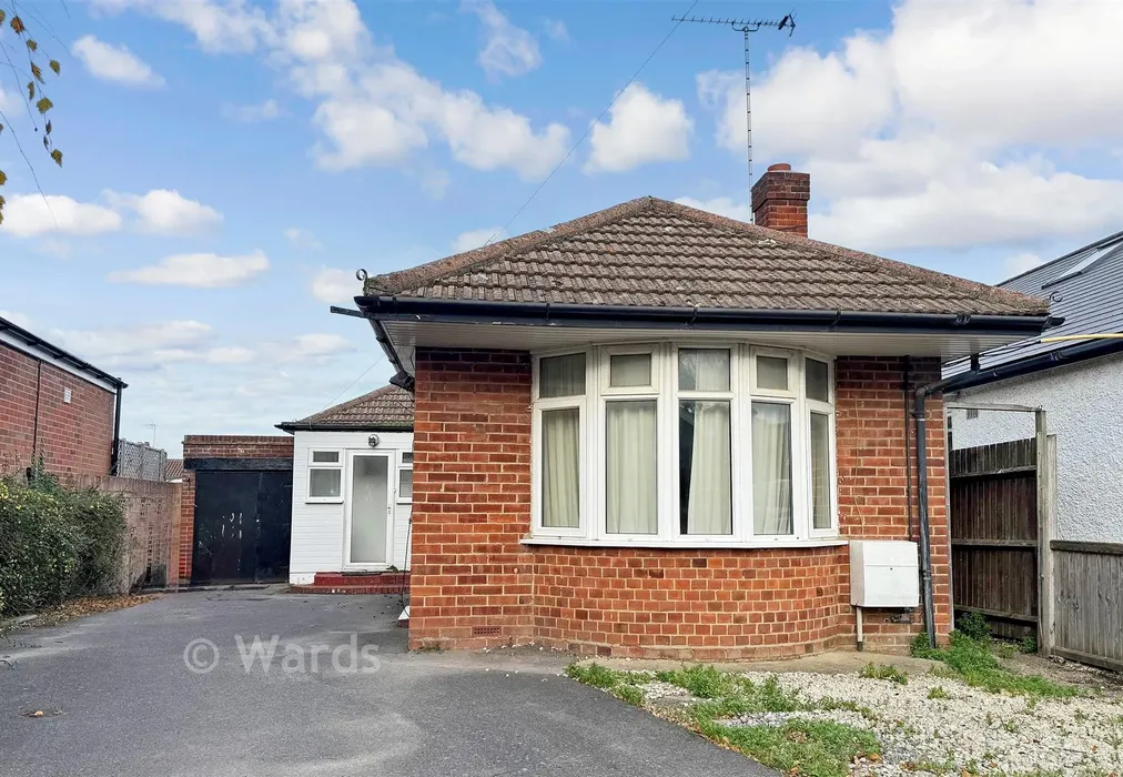 Front - Stanley Road, Whitstable, Kent - Wards of Kent