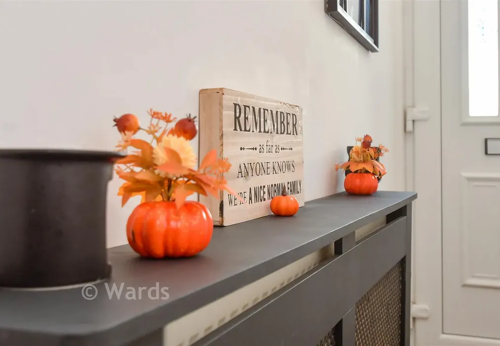 Internal Lifestyle Photograph - Buckland Avenue, Dover, Kent - Wards of Kent