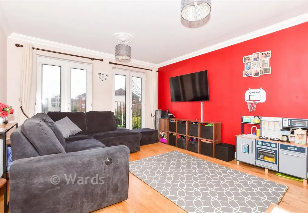 Lounge - Hereford Close, Kennington, Ashford, Kent - Wards of Kent