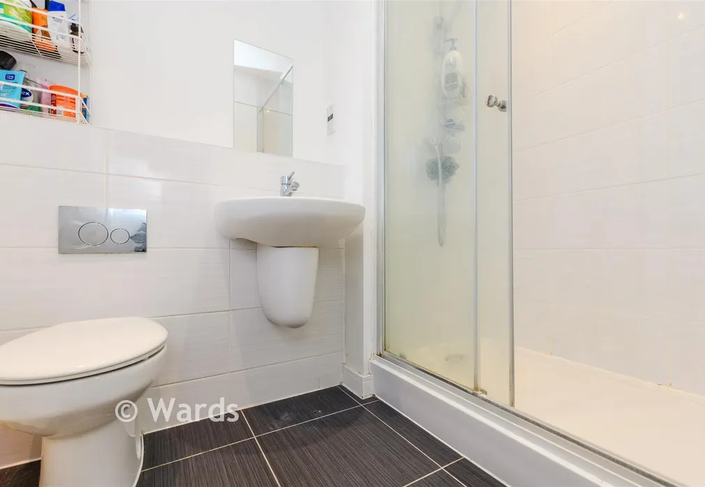 En-Suite Shower Room - Greystone Square, Wouldham, Rochester, Kent - Wards of Kent