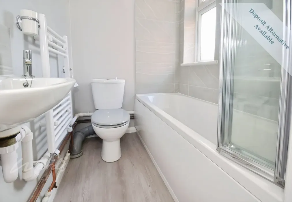 railway street ba... - Railway Street Gillingham ME7 - Wards of Kent