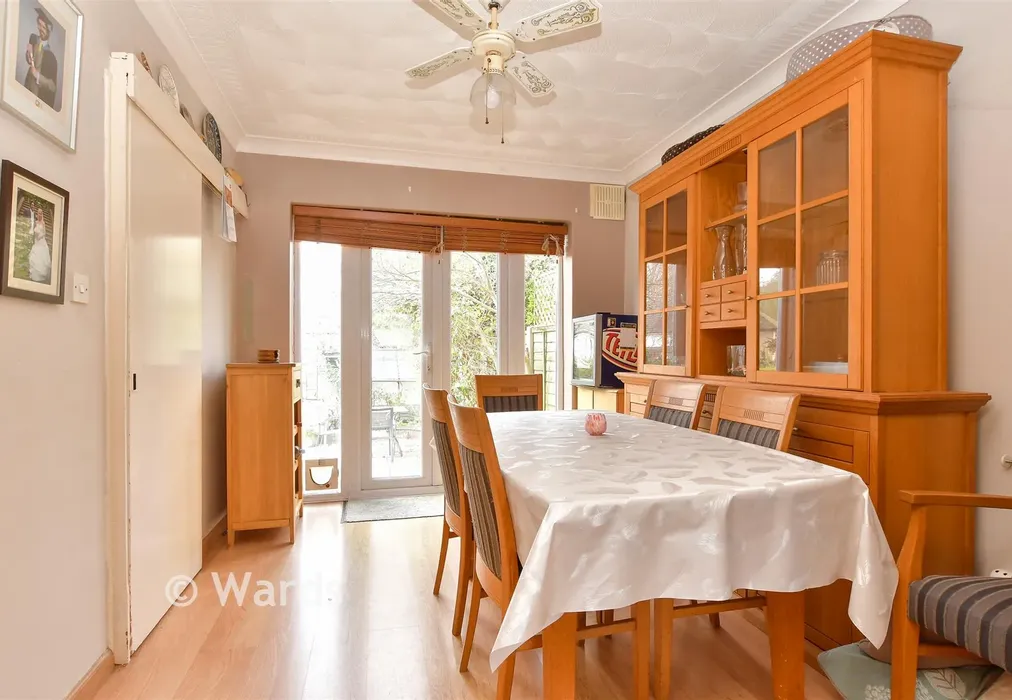 Dining Area - Faygate Crescent, Bexleyheath, Kent - Wards of Kent