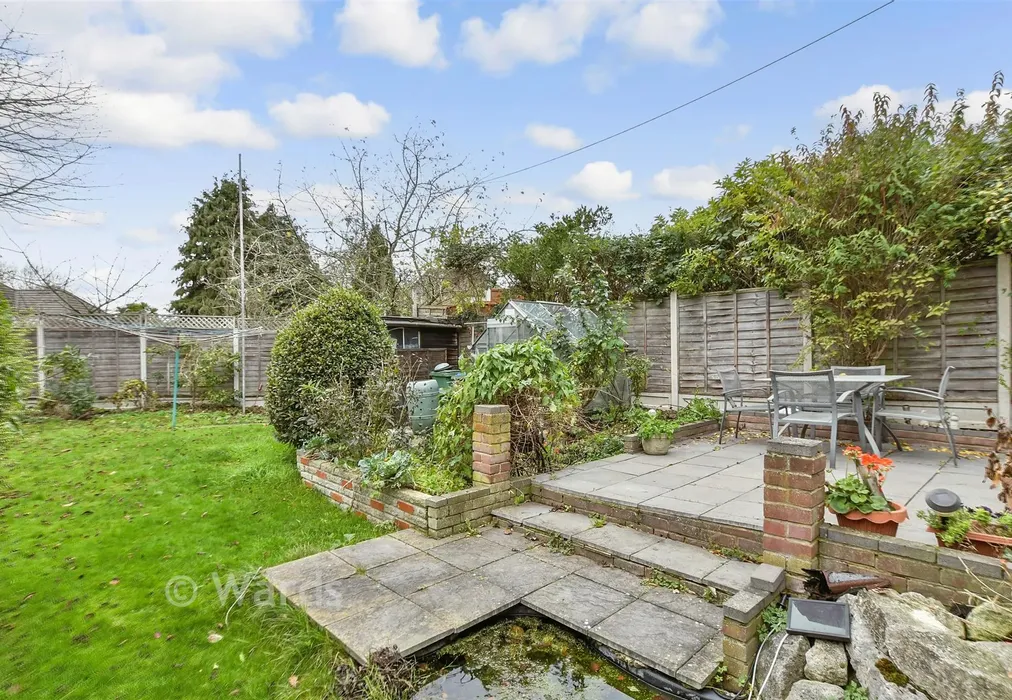 Rear Garden - Faygate Crescent, Bexleyheath, Kent - Wards of Kent