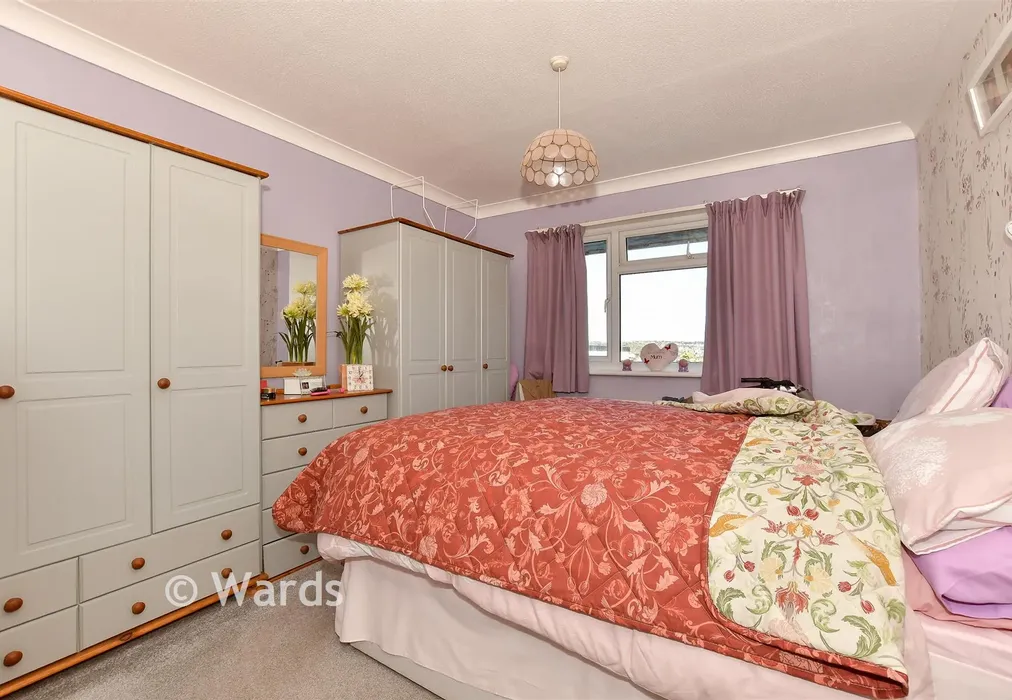 Bedroom 1 - Westdean Close, Dover, Kent - Wards of Kent