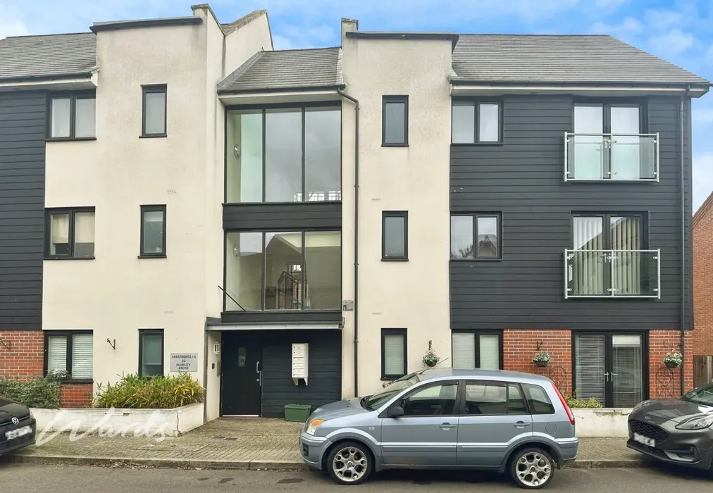 Front - Hawley Drive Leybourne ME19 - Wards of Kent