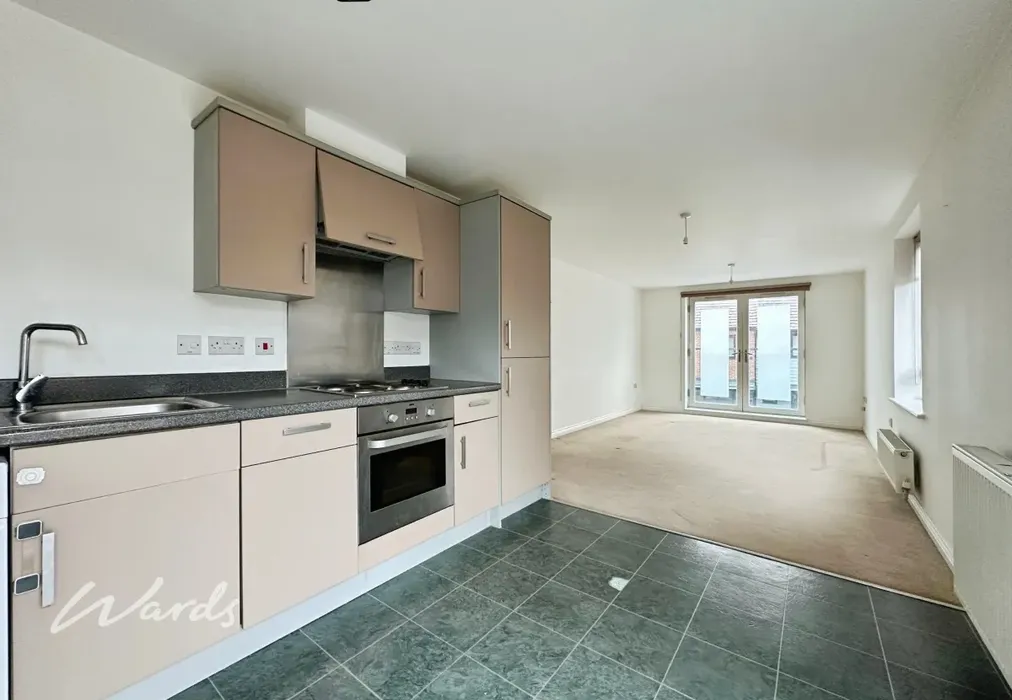 Kitchen - Hawley Drive Leybourne ME19 - Wards of Kent