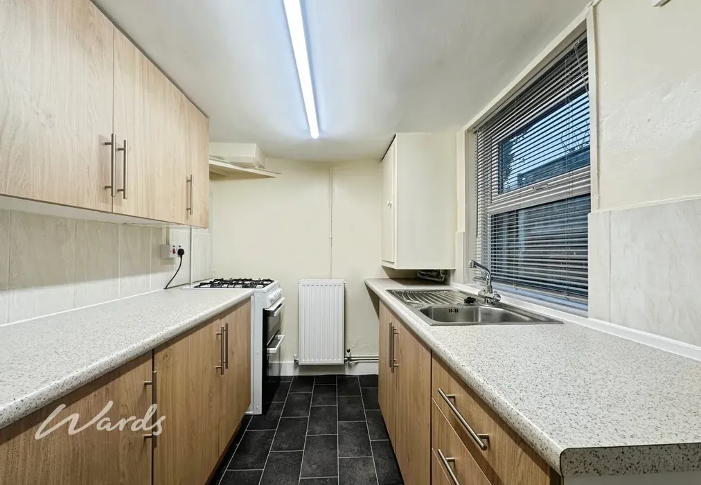 Kitchen - Perryfield Street Maidstone ME14 - Wards of Kent