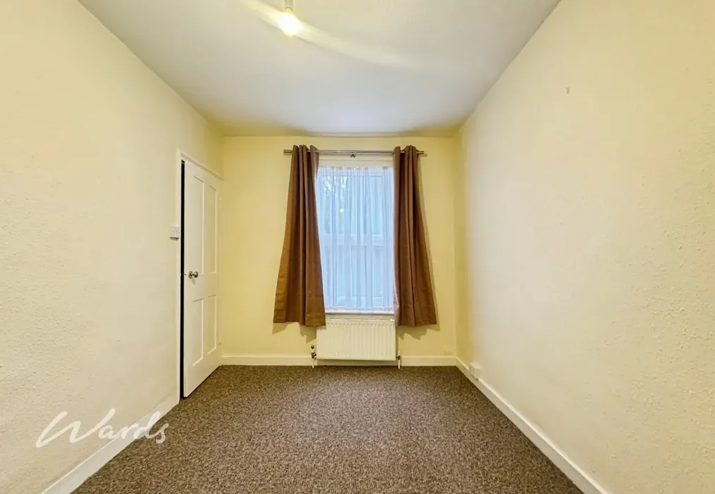 Bedroom 2 - Perryfield Street Maidstone ME14 - Wards of Kent