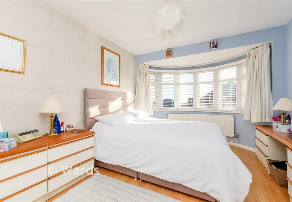 Bedroom 1 - River Drive, Strood, Rochester, Kent - Wards of Kent