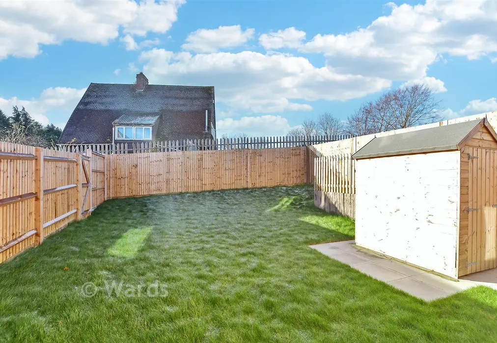 Rear Garden - Coronation Close, Places For People, Aylesham, Canterbury, Kent - Wards of Kent