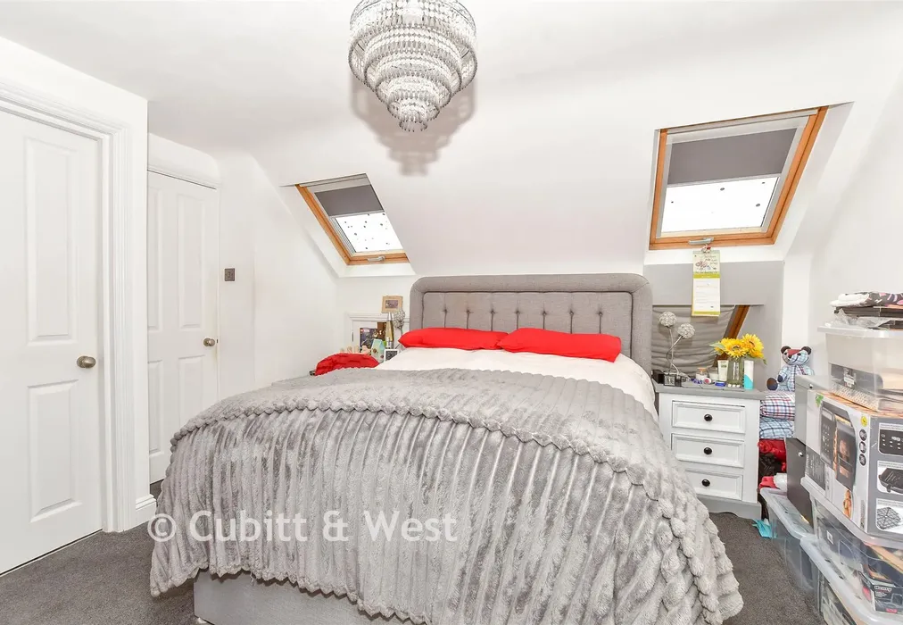 Bedroom 1 - Henry Avenue, Rustington, West Sussex - Wards of Kent