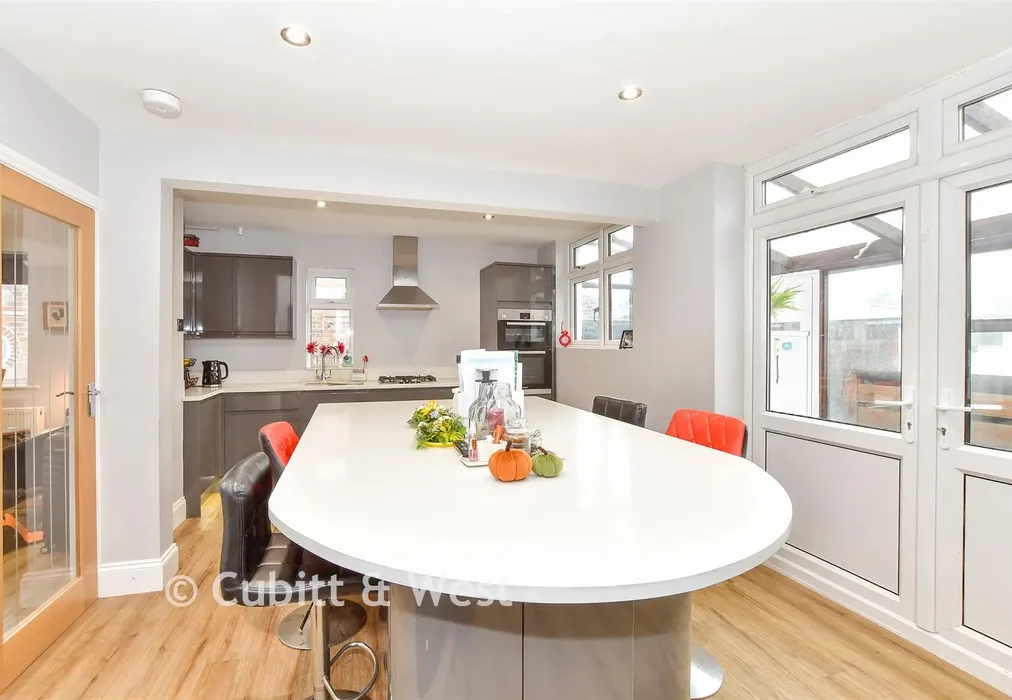Kitchen/Diner - Henry Avenue, Rustington, West Sussex - Wards of Kent