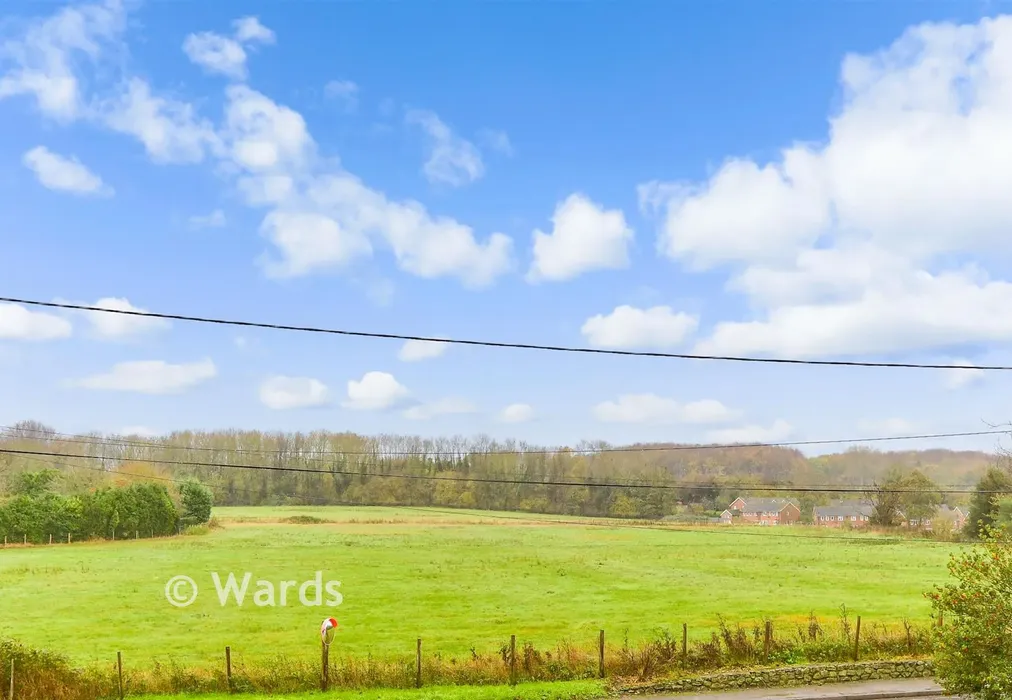 Views To Front - Lower Street, Leeds, Maidstone, Kent - Wards of Kent