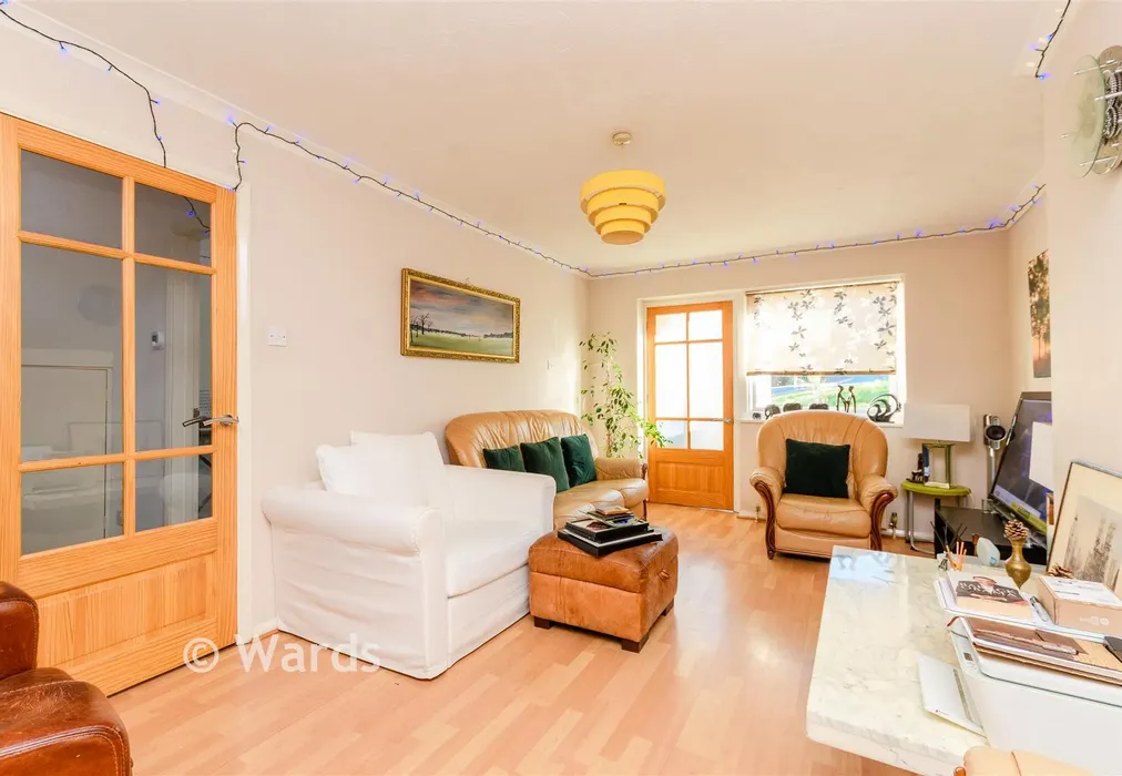 Lounge - Hale Road, Cliffe Woods, Rochester, Kent - Wards of Kent