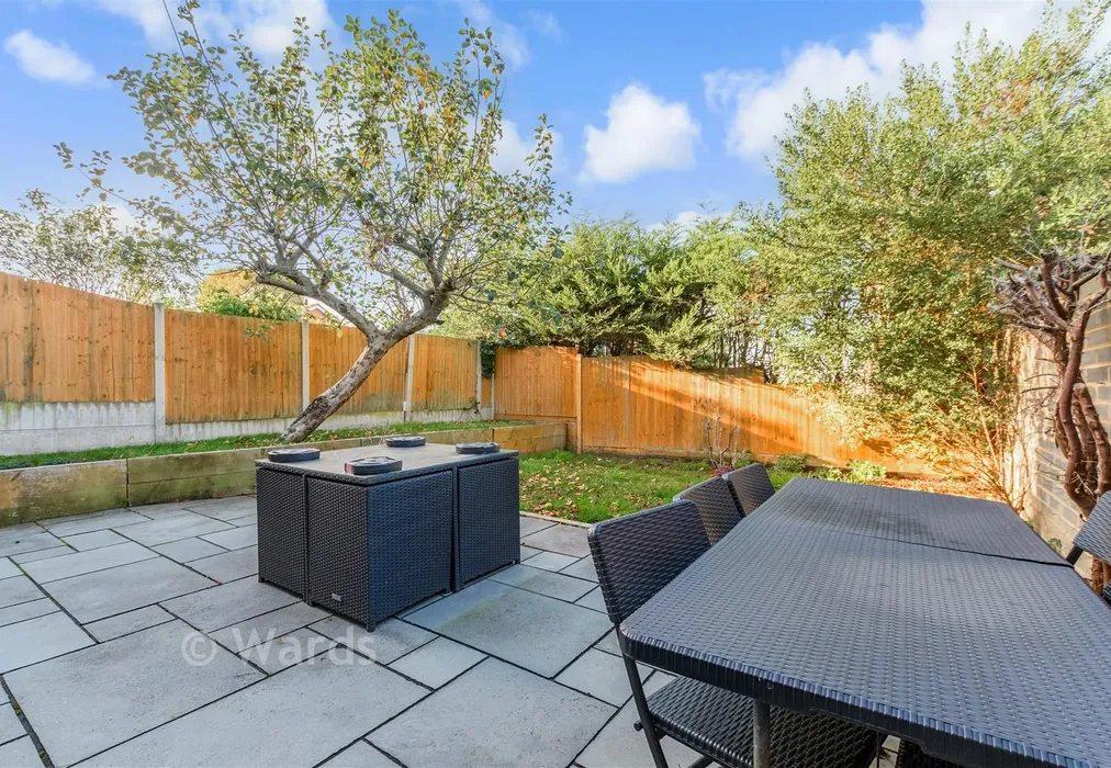 Rear Garden - Hale Road, Cliffe Woods, Rochester, Kent - Wards of Kent