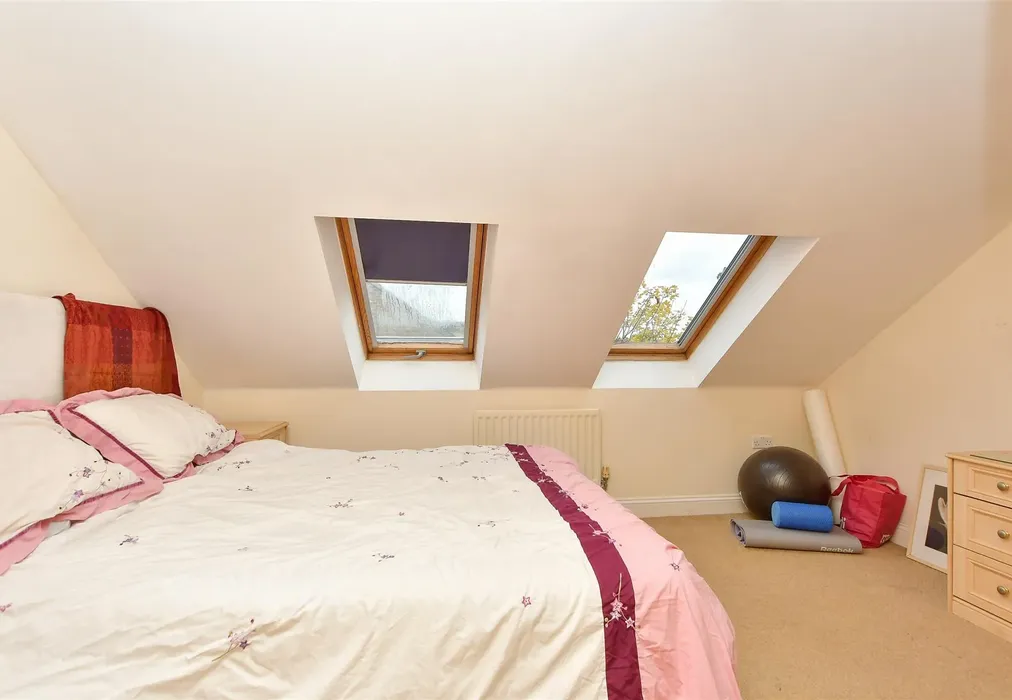 Bedroom 2 - Groombridge Drive, Gillingham, Kent - Wards of Kent