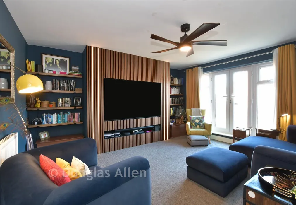 Lounge - Archer Close, Coopersale, Essex - Wards of Kent