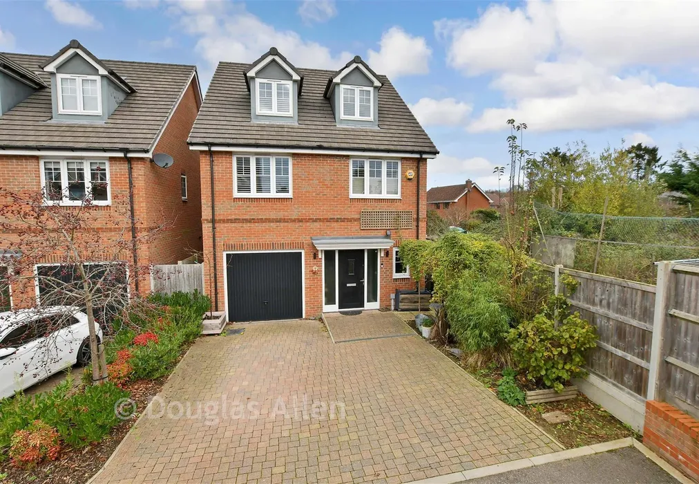 External (Web) - Archer Close, Coopersale, Essex - Wards of Kent