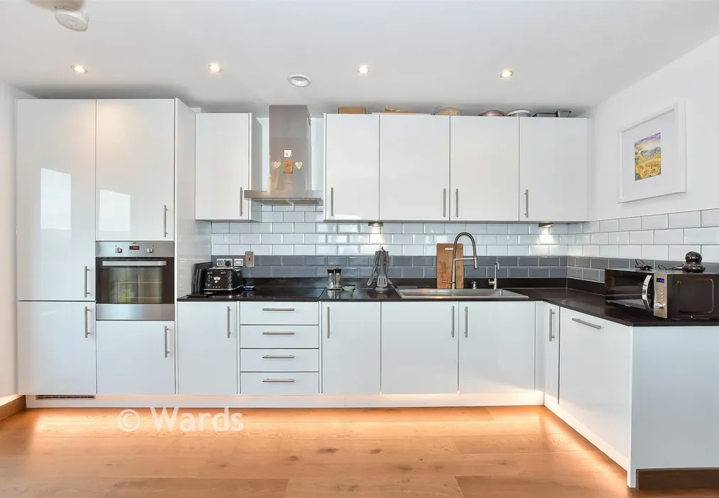 Lounge/Diner/ Kitchen - Waterhouse Avenue, Maidstone, Kent - Wards of Kent