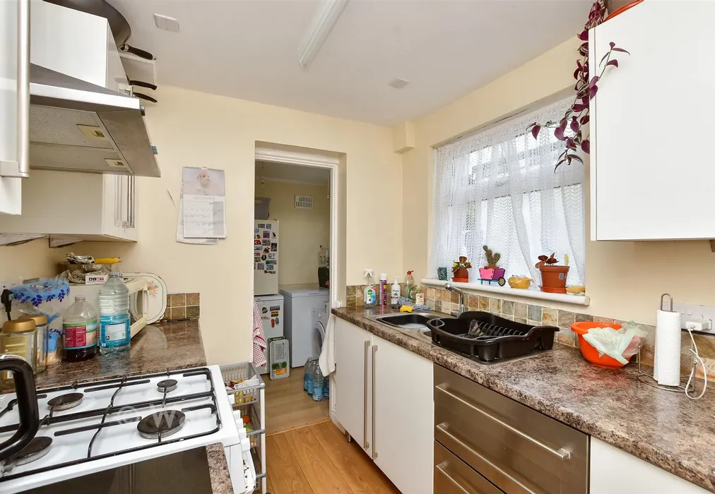 Kitchen - Buckingham Road, Margate, Kent - Wards of Kent