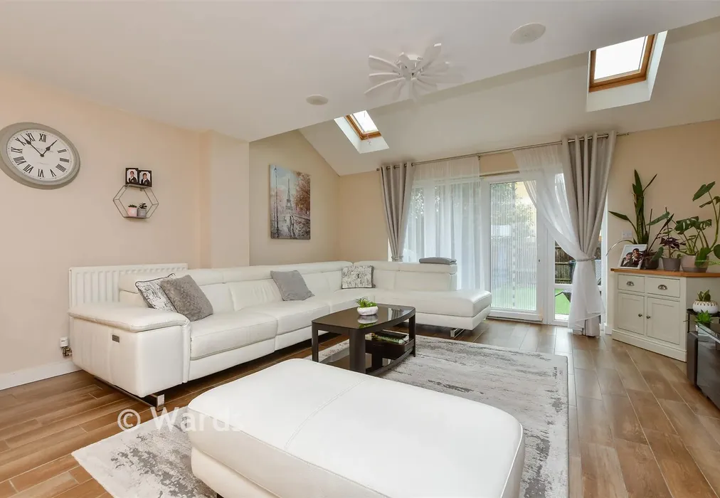 Lounge/Diner - Manston Road, Ramsgate, Kent - Wards of Kent