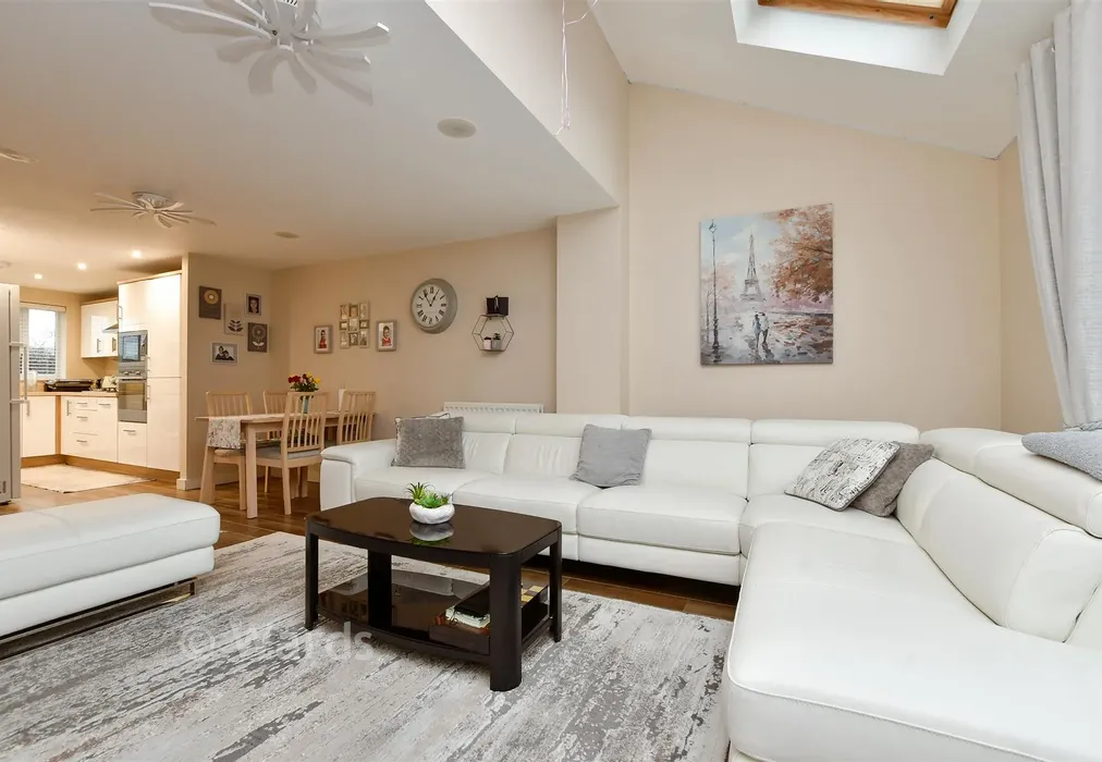 Lounge/Diner - Manston Road, Ramsgate, Kent - Wards of Kent