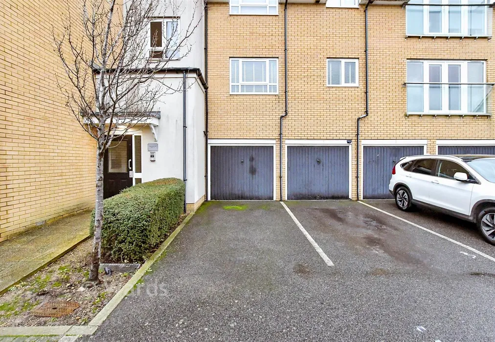 Driveway/Parking - Manston Road, Ramsgate, Kent - Wards of Kent