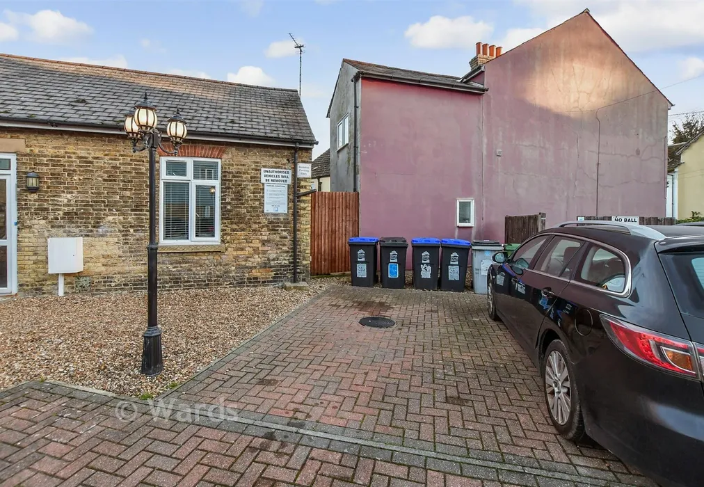 Driveway/Parking - Stable Court, Dover, Kent - Wards of Kent