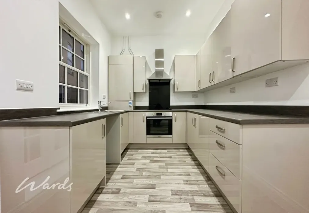 Kitchen - Wrens Cross Upper Stone Street ME15 - Wards of Kent